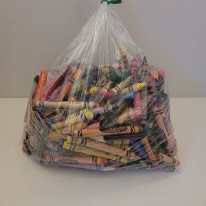 Lot of Crayons Used 3+ lbs Bulk Crafts Art Melting Crayola & Mixed Brands